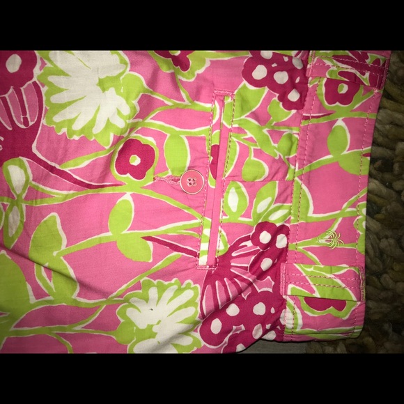 Lilly Pulitzer Bermudas - Picture 6 of 8